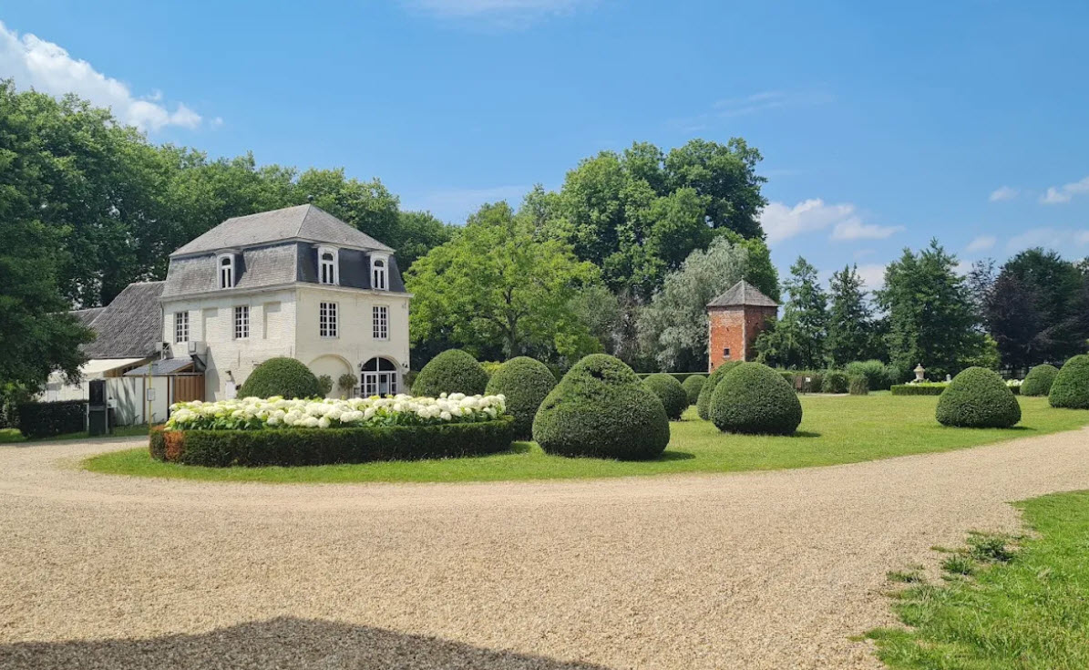 Kasteel Van Wippelgem "Goed Ten Hulle", Belgium